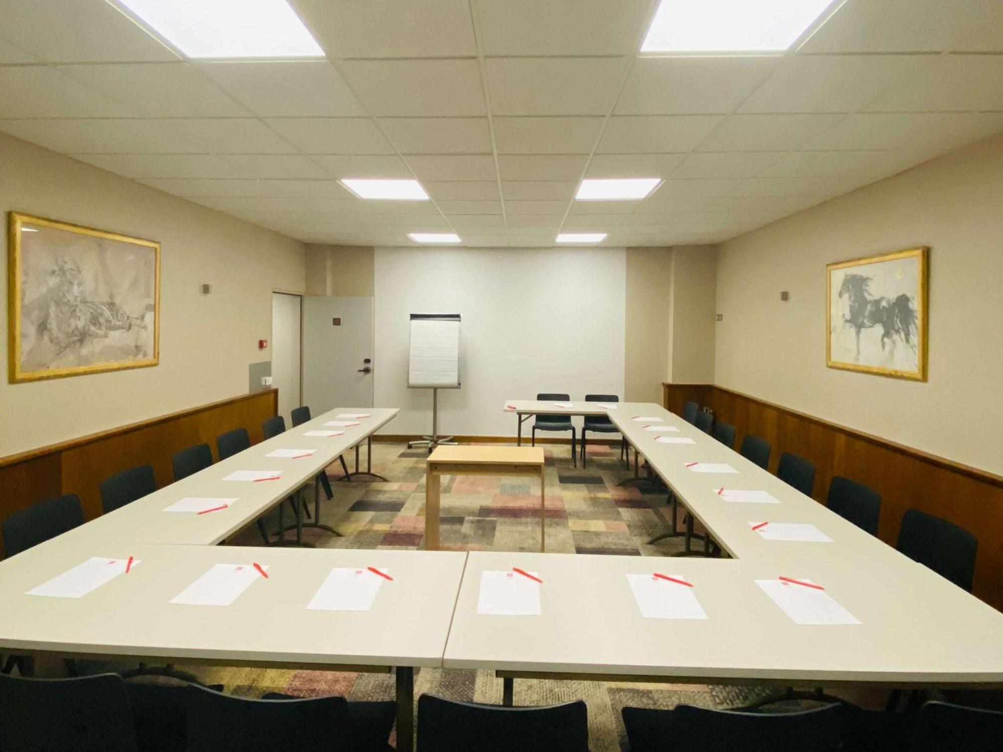 Ibis Saint-Omer Centre Екстер'єр фото