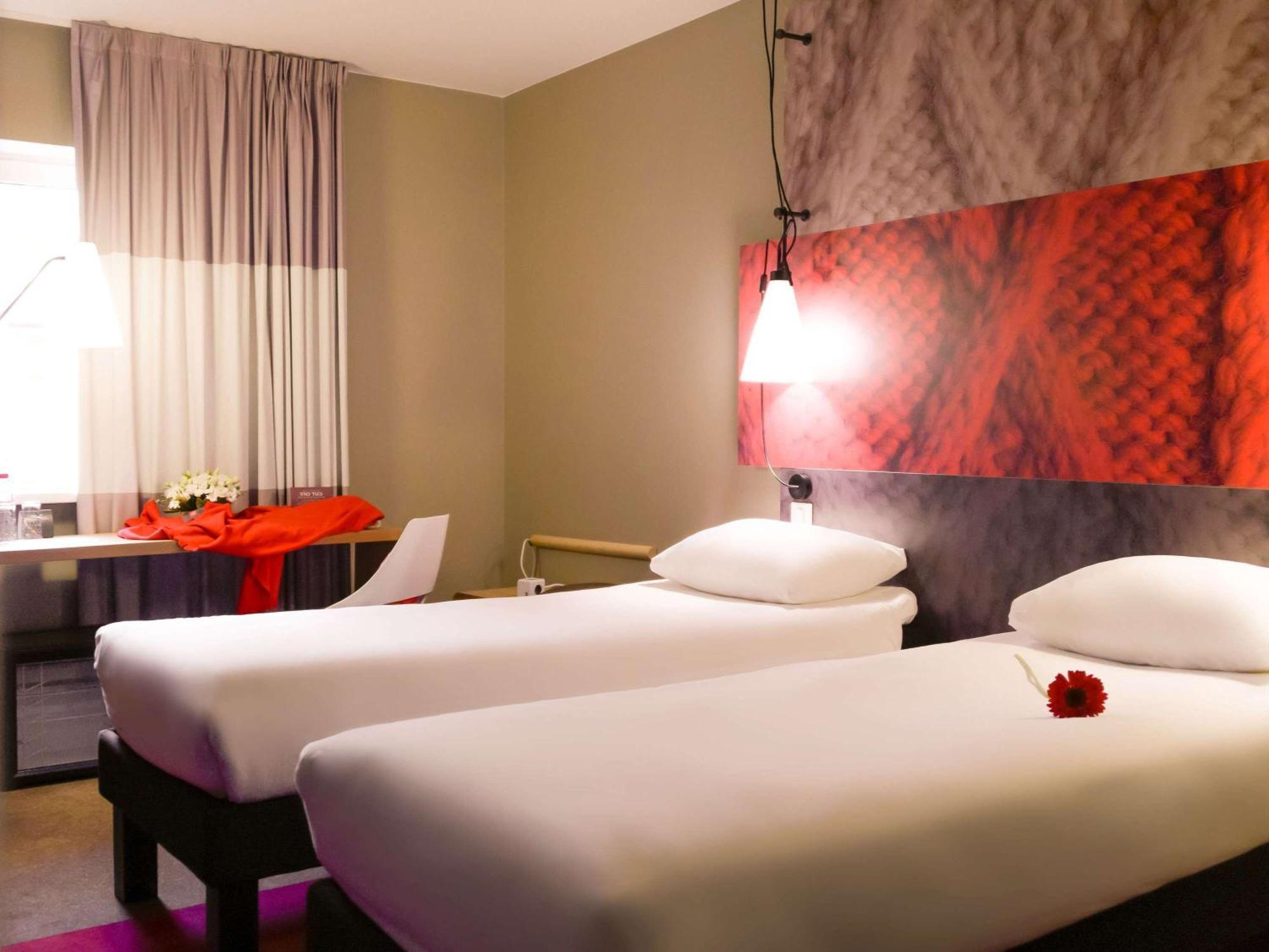 Ibis Saint-Omer Centre Екстер'єр фото